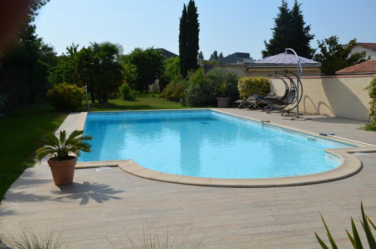 Chambre D'Hotes Et Spa Agen Bagian luar foto