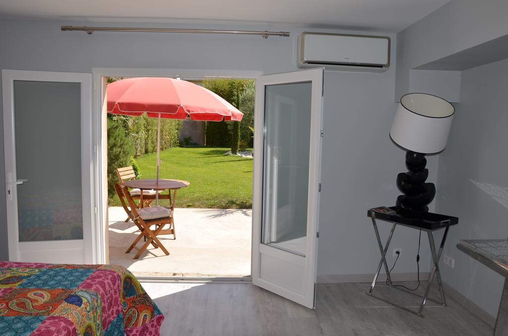 Chambre D'Hotes Et Spa Agen Ruang foto