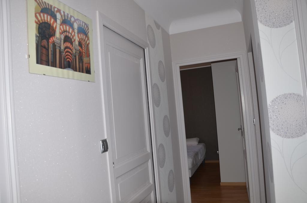 Chambre D'Hotes Et Spa Agen Bagian luar foto